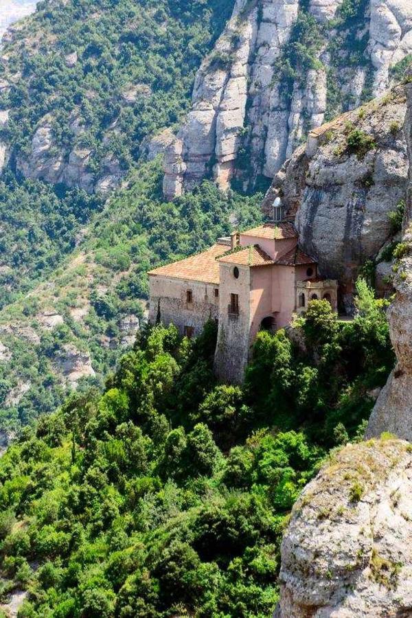 Xalet De La Muntanya El Brucmontserrat Extérieur photo